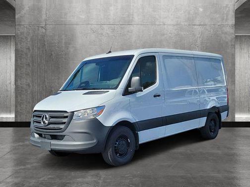2025 Mercedes-Benz Sprinter 2500 Standard Roof