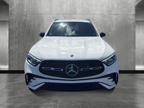 2024 Mercedes-Benz GLC 300 Base