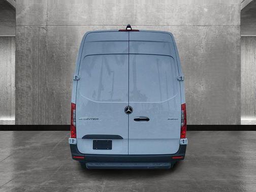 2025 Mercedes-Benz Sprinter 2500 High Roof