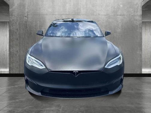 2022 Tesla Model S Base