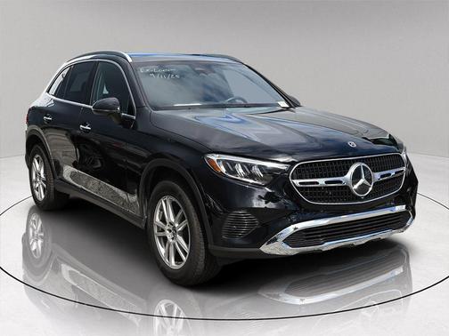 2025 Mercedes-Benz GLC 300 Base