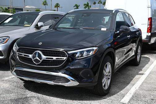 2025 Mercedes-Benz GLC 300 Base