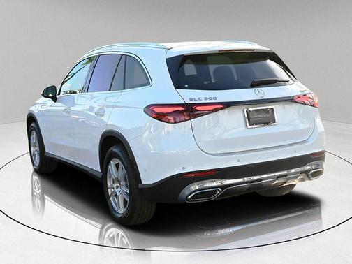 2025 Mercedes-Benz GLC 300 Base 4MATIC