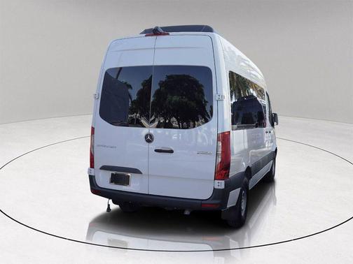 2024 Mercedes-Benz Sprinter 2500 144 WB Standard Roof Passenger