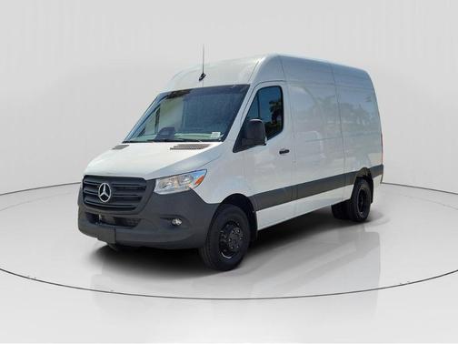 2025 Mercedes-Benz Sprinter 3500 144 WB Standard Roof Cargo