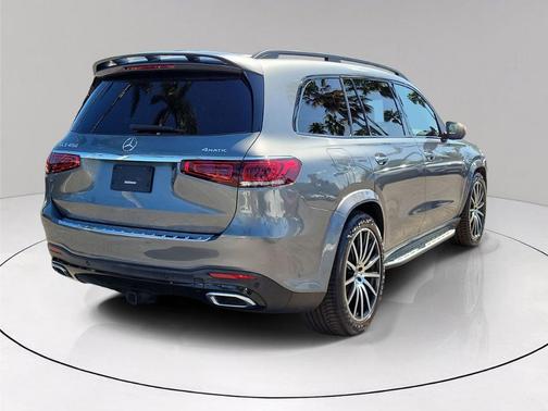 2023 Mercedes-Benz GLS 450 4MATIC