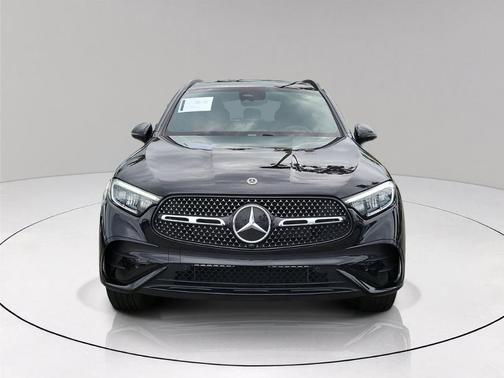 Black 2025 Mercedes-Benz GLC 300 Base