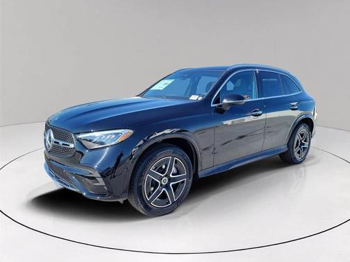2026 Mercedes-Benz GLC 300 Base