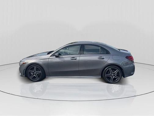 2022 Mercedes-Benz A-Class A 220