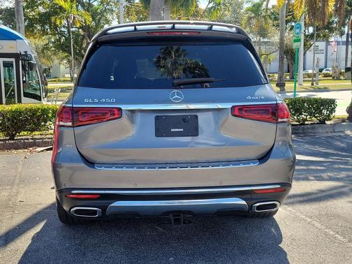 2022 Mercedes-Benz GLS 450 4MATIC