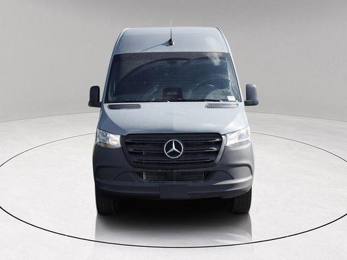 2025 Mercedes-Benz Sprinter 2500 Standard Roof