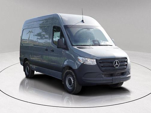 2025 Mercedes-Benz Sprinter 2500 Standard Roof