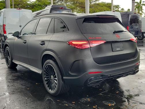 2023 Mercedes-Benz GLC 300 Base