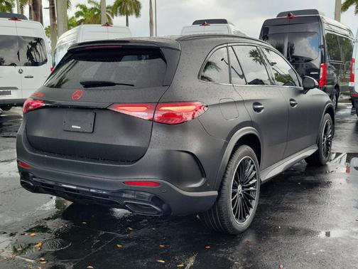 2023 Mercedes-Benz GLC 300 Base