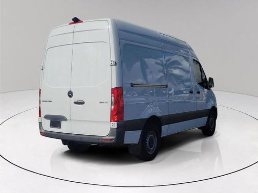 2023 Mercedes-Benz Sprinter 2500 144 WB
