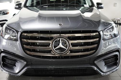 2026 Mercedes-Benz GLS 450 