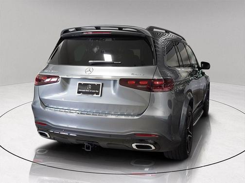 2026 Mercedes-Benz GLS 450 