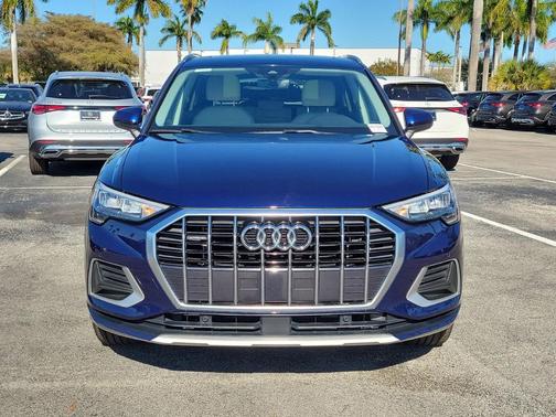 2022 Audi Q3 40 Premium