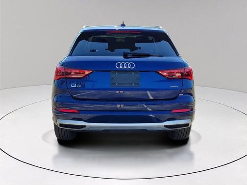 2022 Audi Q3 40 Premium