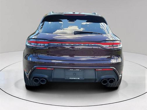 2023 Porsche Macan T