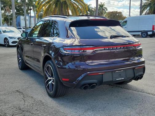 2023 Porsche Macan T