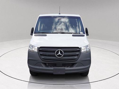 2026 Mercedes-Benz Sprinter 2500 Standard Roof
