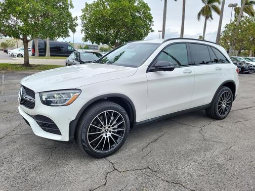 2022 Mercedes-Benz GLC 300 Base