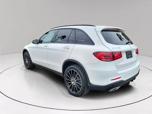 2022 Mercedes-Benz GLC 300 Base