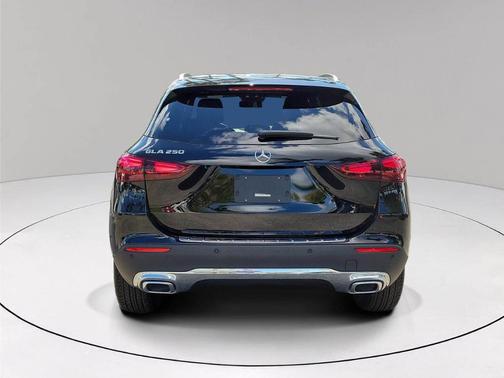 2024 Mercedes-Benz GLA 250 Base