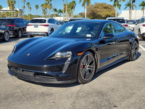 2023 Porsche Taycan 4S