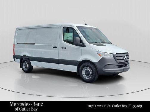 2025 Mercedes-Benz Sprinter 2500 Standard Roof