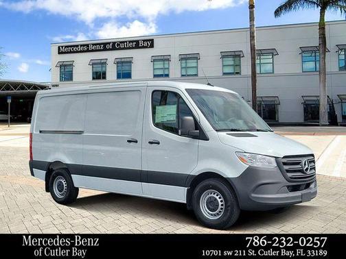 2025 Mercedes-Benz Sprinter 2500 Standard Roof