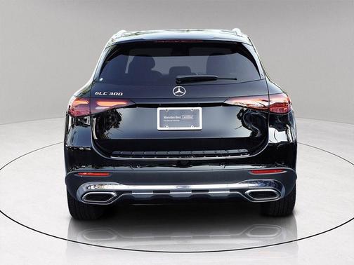 2025 Mercedes-Benz GLC 300 Base