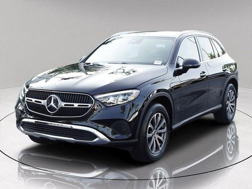 2025 Mercedes-Benz GLC 300 Base