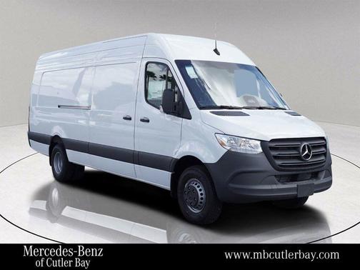2025 Mercedes-Benz Sprinter 3500XD High Roof