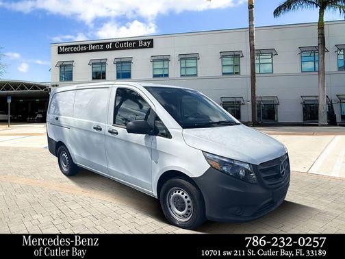 2022 Mercedes-Benz Metris Base