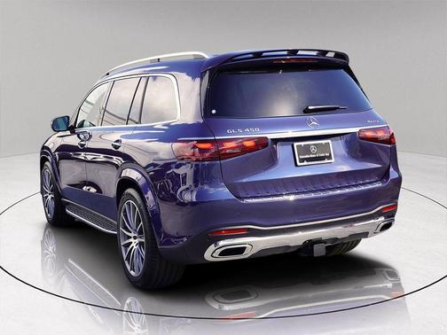 2026 Mercedes-Benz GLS 450