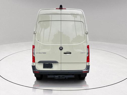 2025 Mercedes-Benz Sprinter 2500 Standard Roof