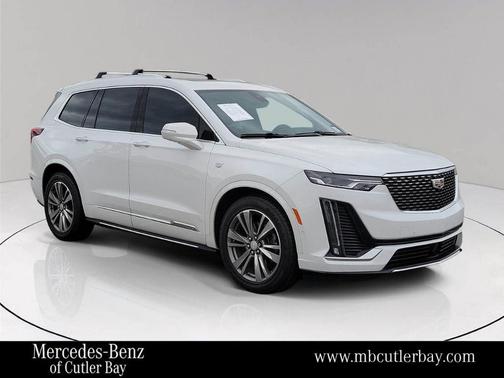 2021 Cadillac XT6 Premium Luxury FWD