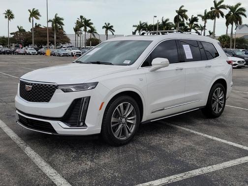 2021 Cadillac XT6 Premium Luxury FWD