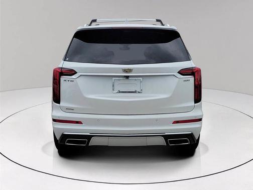 2021 Cadillac XT6 Premium Luxury FWD