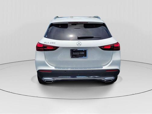 2025 Mercedes-Benz GLA 250 Base