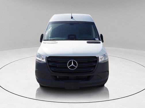 2025 Mercedes-Benz Sprinter 2500 Standard Roof