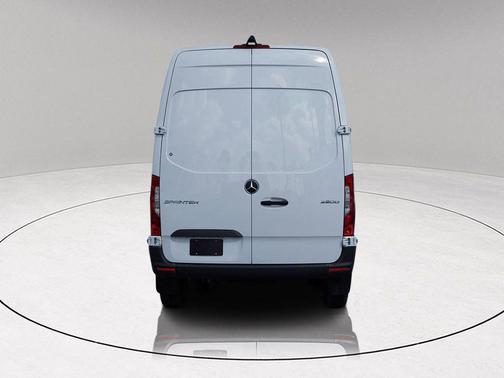 2025 Mercedes-Benz Sprinter 2500 Standard Roof