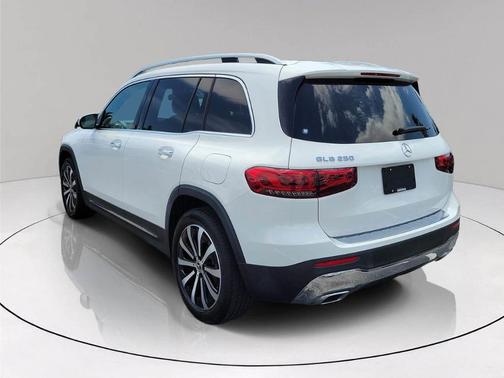 Polar White 2022 Mercedes-Benz GLB 250 Base