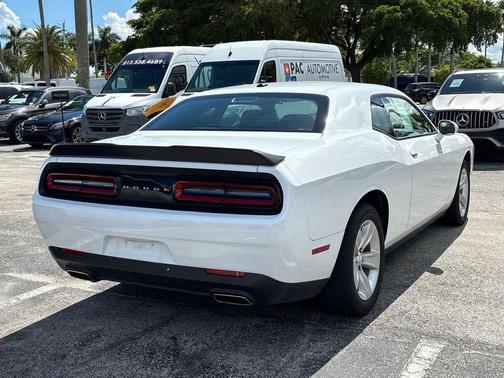 2023 Dodge Challenger SXT