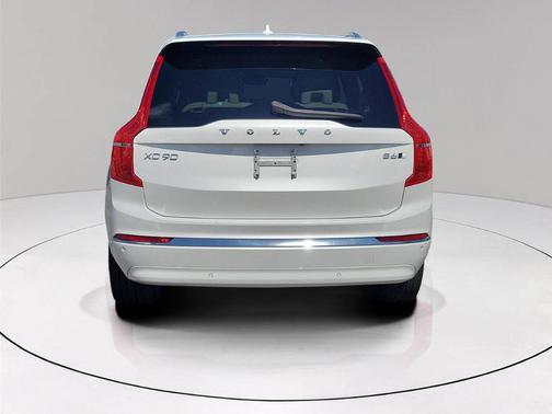 2023 Volvo XC90 B6 Ultimate 7-Seater