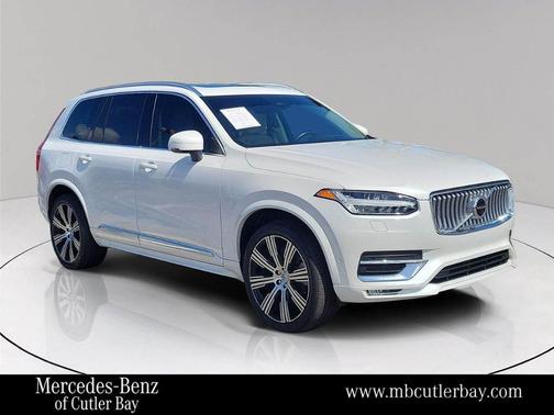 2023 Volvo XC90 B6 Ultimate 7-Seater