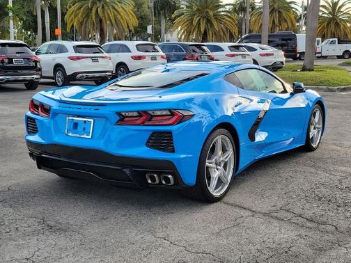 2021 Chevrolet Corvette Stingray w/2LT