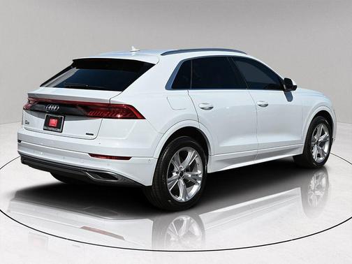 2023 Audi Q8 55 Premium Plus